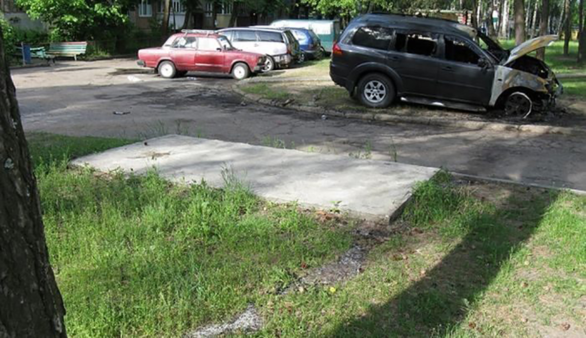 People Who Parked Like Other People Don't Exist And Got Instant Karma