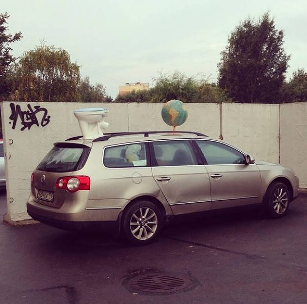 People Who Parked Like Other People Don't Exist And Got Instant Karma