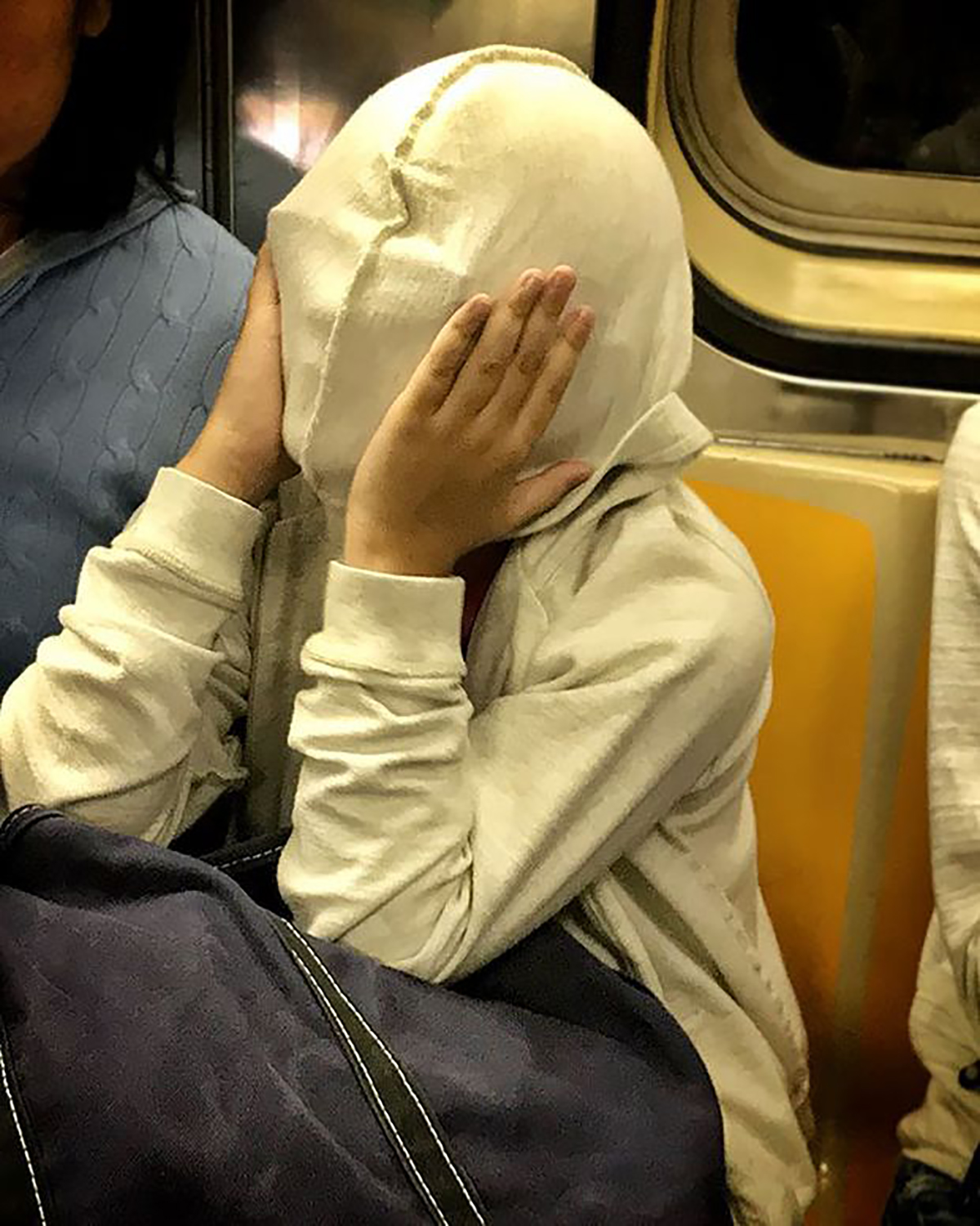 23 WTF Sights That Can Come Only From The Subway