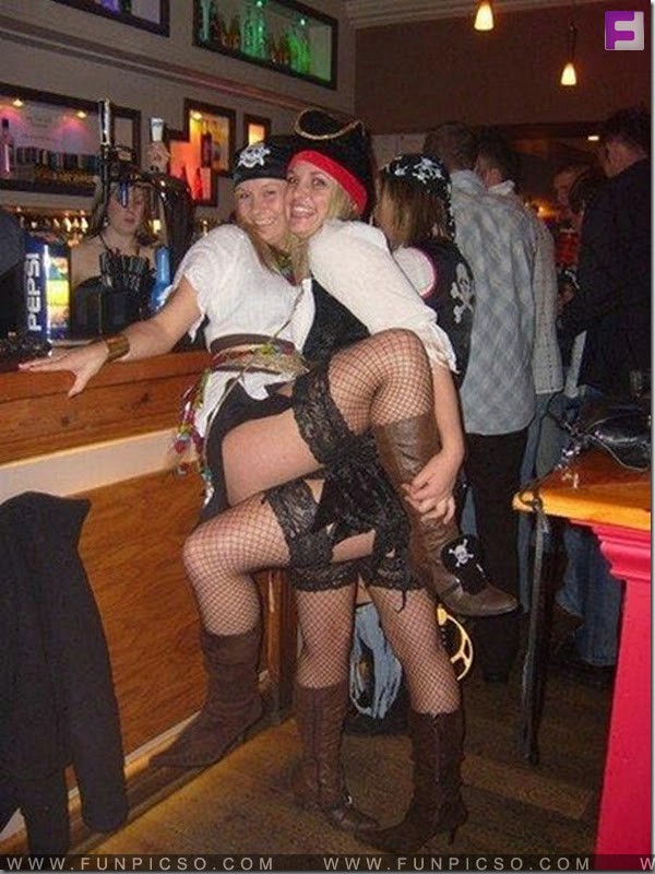 Hot Chicks Dressed as Pirates