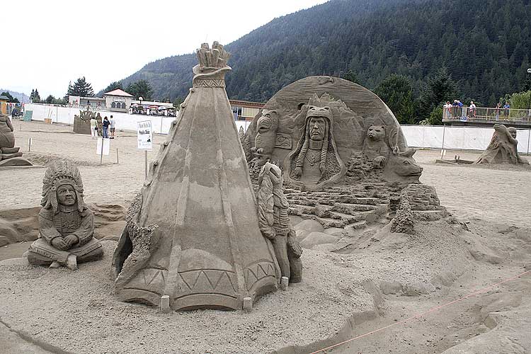 Awesome Sand Sculptures