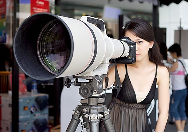 asian canon ef 1200mm f 5.6