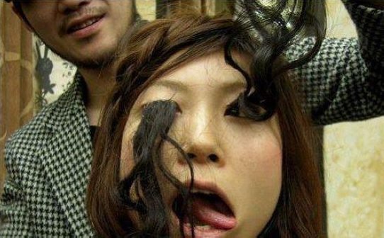 world's longest eyelashes