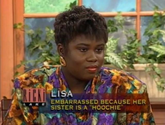 funny talk show caption - Lisa Embarrassed Because Her Sister Is A "Hoochie Kassa