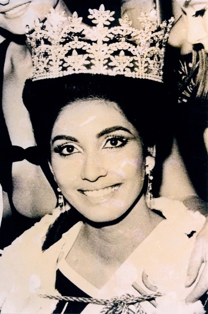 1966 - Reita Faria - INDIA