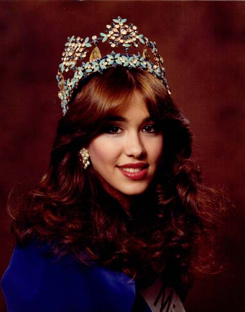 1982 - Mariasela Alvarez Lebron - DOMINICAN REPUBLIC