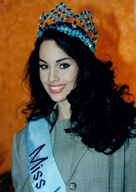 1995 - Jacqueline Aguilera - VENEZUELA