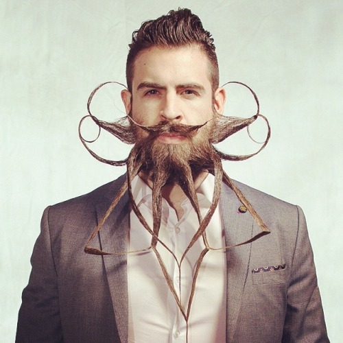 22 Epic Staches
