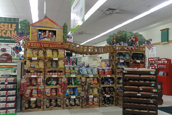 Creative displays and endcaps on full-priced food - it turns out they're not on sale. But you suddenly want to buy them for some reason.