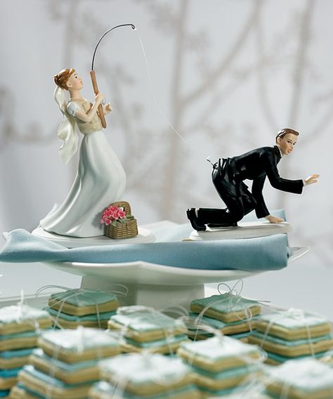 29 Artistic Wedding Cake Toppers