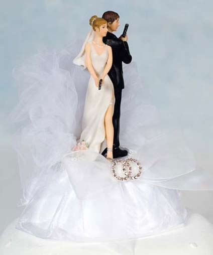 29 Artistic Wedding Cake Toppers