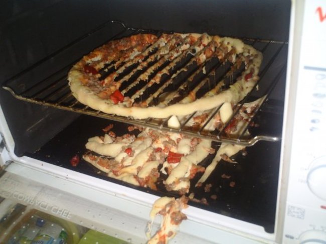 frozen pizza fail - Cowe Chee