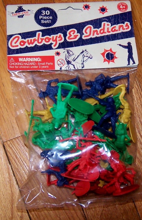 toy - 30 Piece Set! Courtoys & Indians A Warning Choking Hazard Small Parts Not for children under 3 years