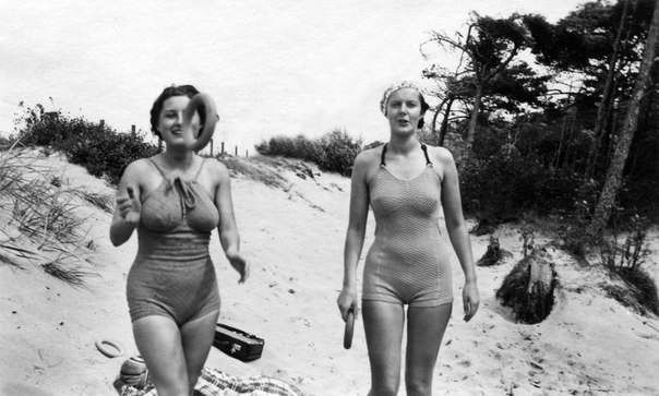 Girls at the beach. Germany, 1937.