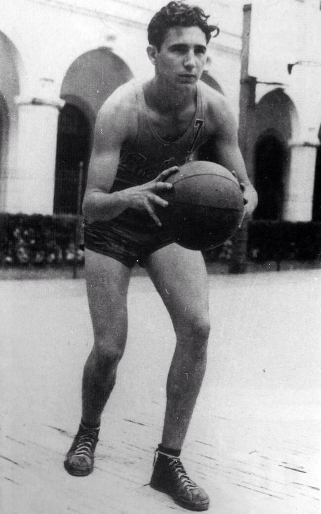 Fidel Castro, 17, playing basketball at High School, 1943.