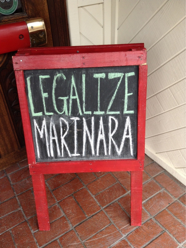 clever pizza signs - Legalise Marinara