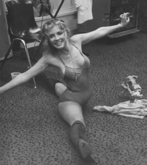 Flexible Stevie Nicks Backstage (1970s).