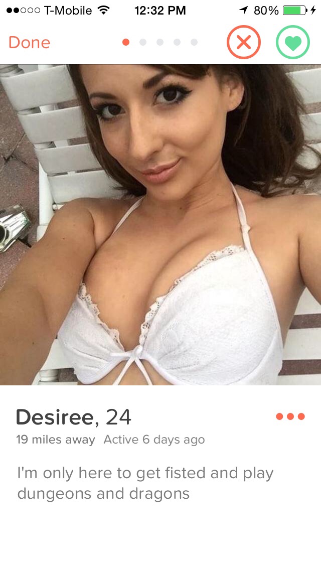 tinder - tinder girl profile boobs - .000 TMobile 1 80% O4 Done Desiree, 24 19 miles away Active 6 days ago I'm only here to get fisted and play dungeons and dragons
