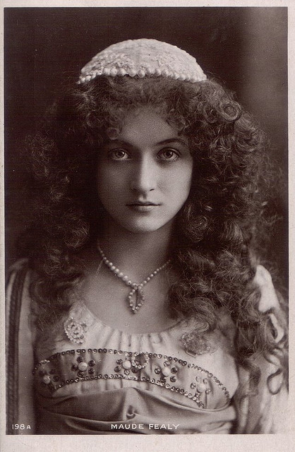 1900 actress