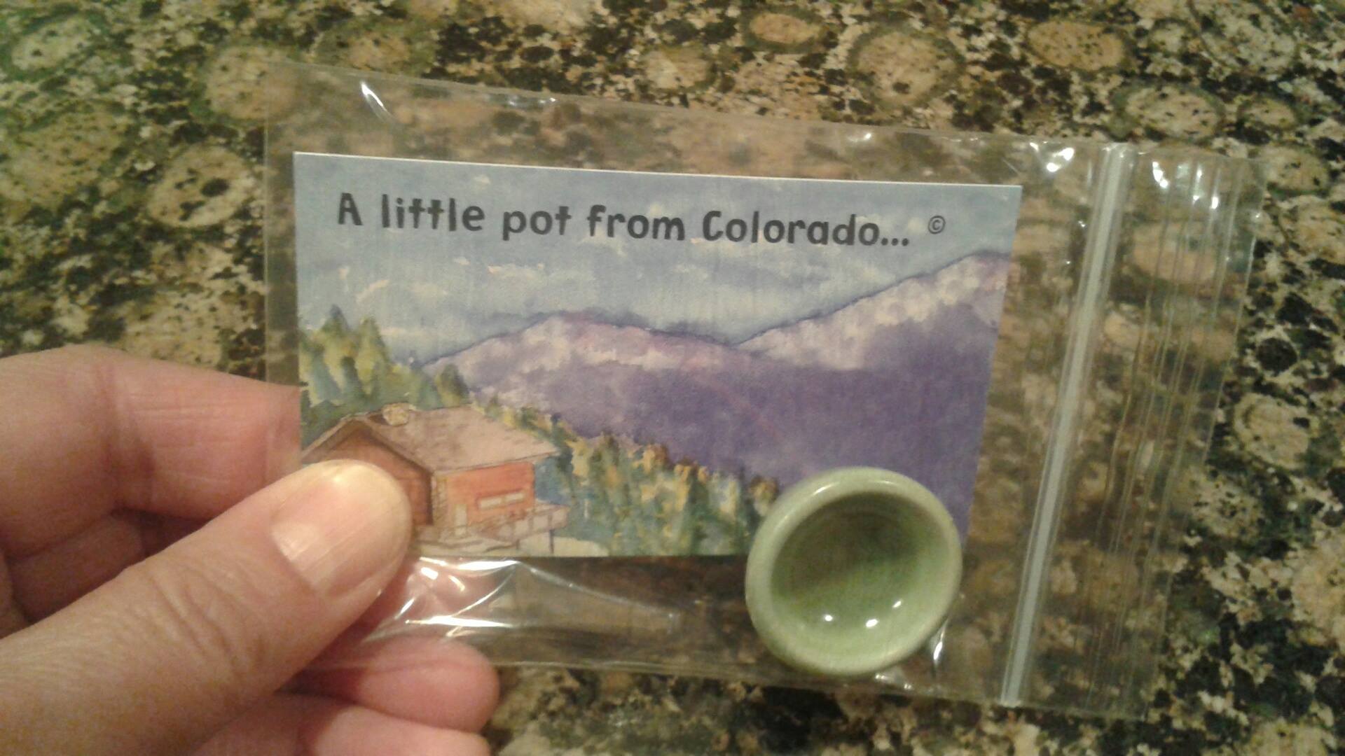 random pic little pot from colorado - A little pot from Colorado...
