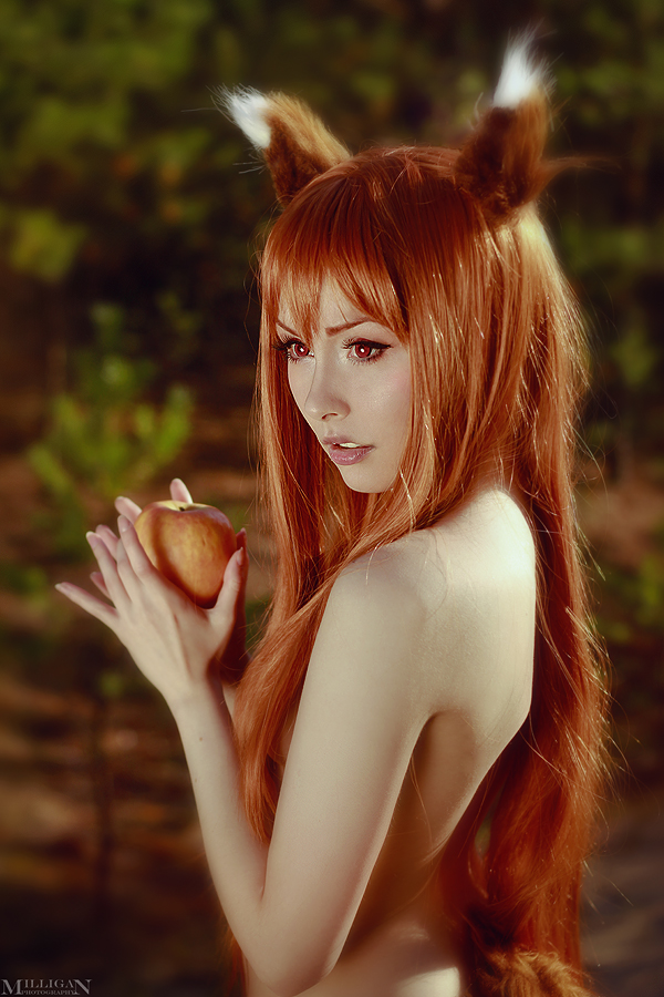 nude horo cosplay