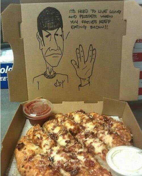 funny pizza - It'S Hard To Live Long Ano Prosper When You Crities Keep Er Bacon !! bla Ee