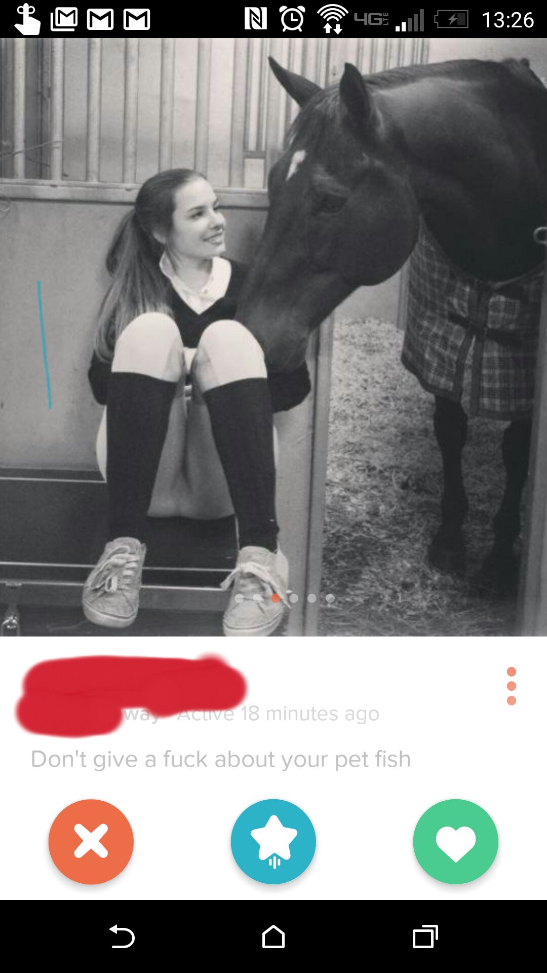 tinder - snapshot - N 4G Way Acuve 18 minutes ago Don't give a fuck about your pet fish