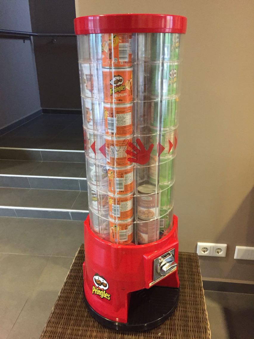 A Pringles vending machine.