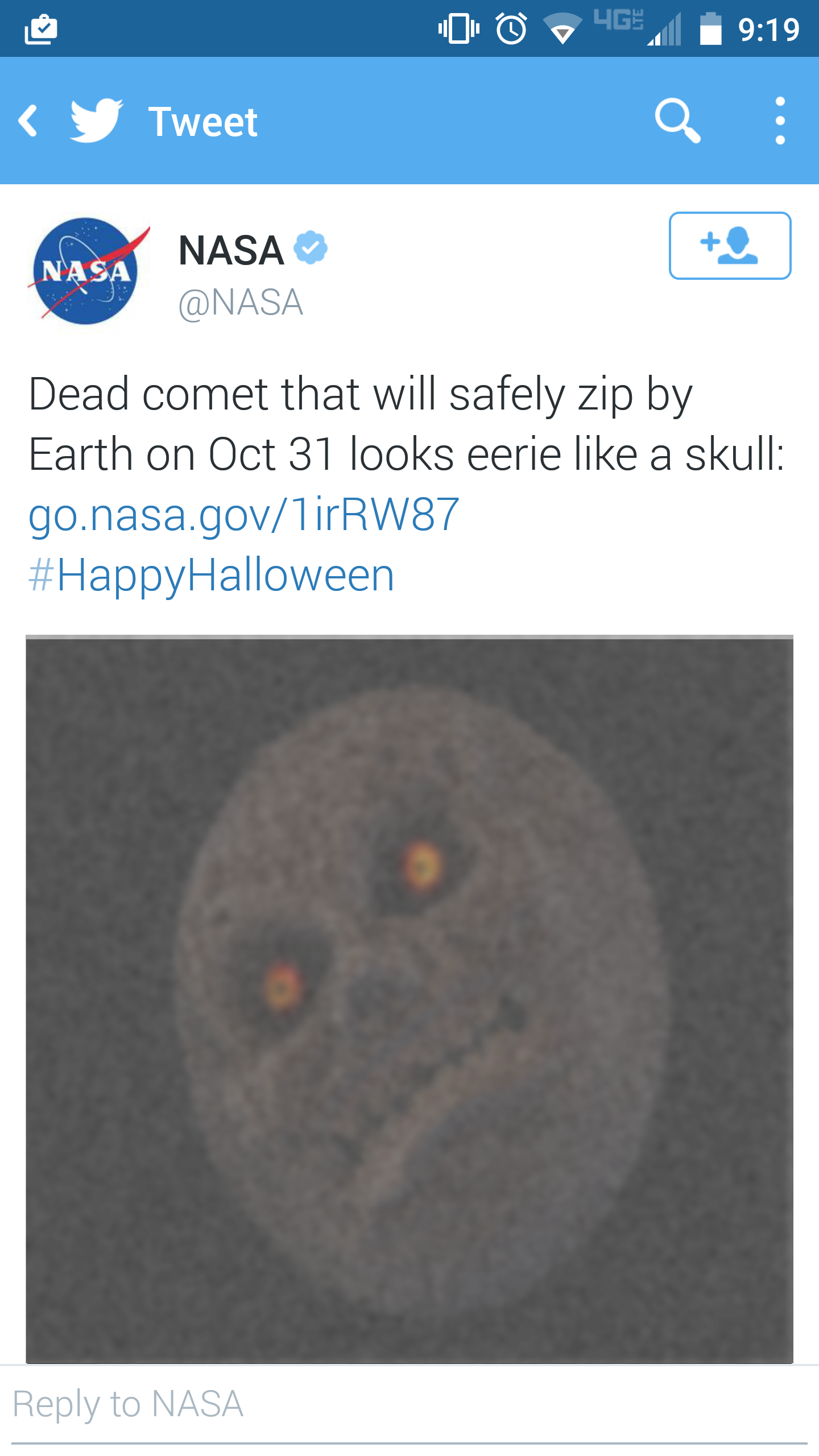 screenshot - 004. y Tweet Nasa Nasa Dead comet that will safely zip by Earth on Oct 31 looks eerie a skull go.nasa.govlirRW87 Halloween to Nasa