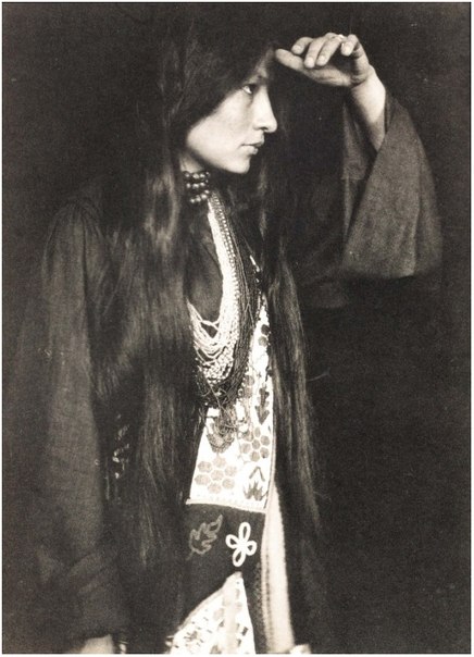 Native American woman, 1926.