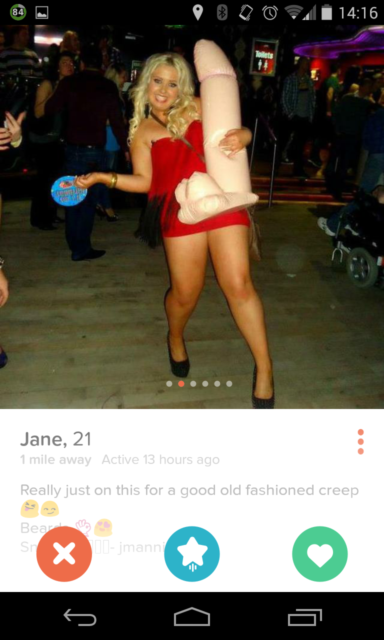 wtf people of tinder - Oooo Jane, 21 I mile away Active housing Really just on this for a good old fashioned creep X