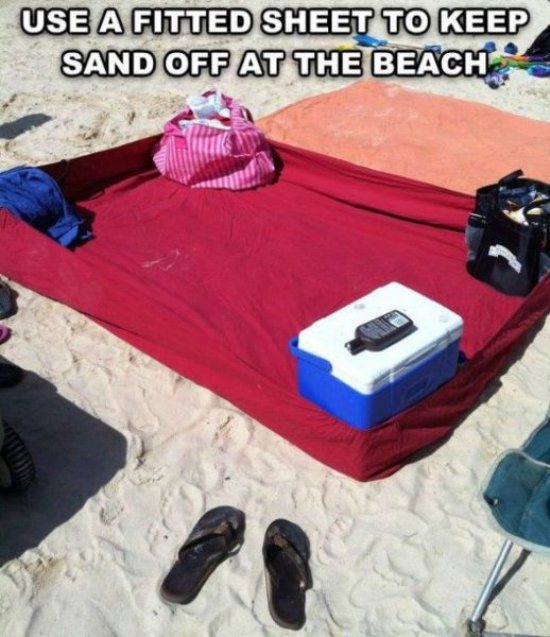 beach life hacks - Use A Fitted Sheet To Keep Sand Off At The Beach