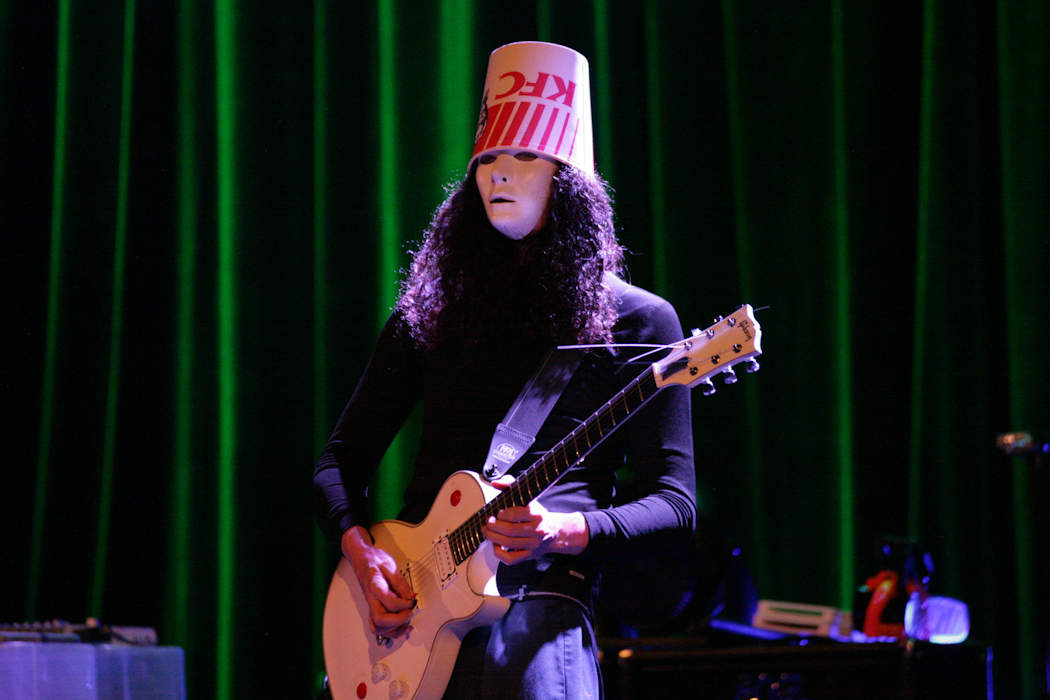 The guitarist Buckethead has released 118 albums in 2015 alone, averaging 1 

album every 3.1 days. He is also known for composing the iconic music for the 

soundtracks of the films Mortal Kombat and Mortal Kombat: Annihilation.