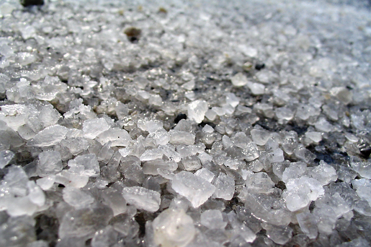 More salt is used for de-icing roads (8% of global manufactured salt) than 

for human consumption (6%).