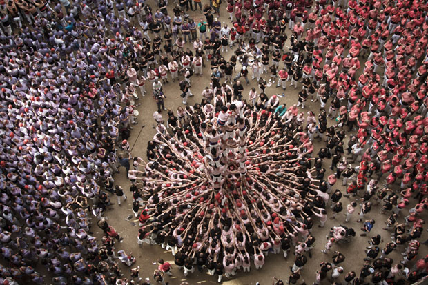 satisfying pic human tower festival