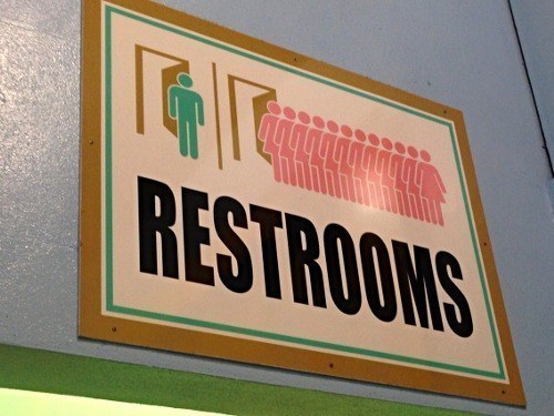 hilarious signs - Restrooms