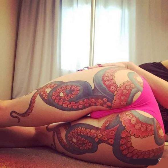 28 People with Terrible and WTF Tattoos