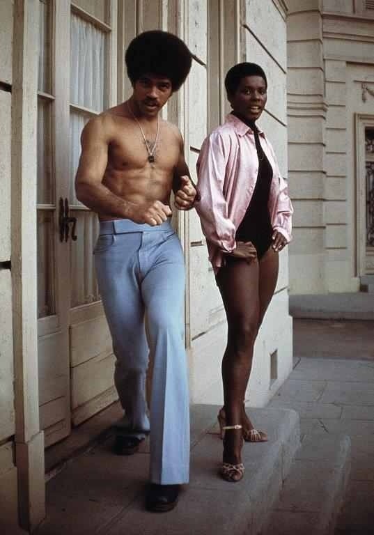 Jim Kelly with actress Gloria Hendry in 1974.