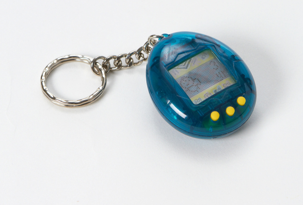 28 Images That Will Give The 90s Kids a Hard Case of Nostalgia