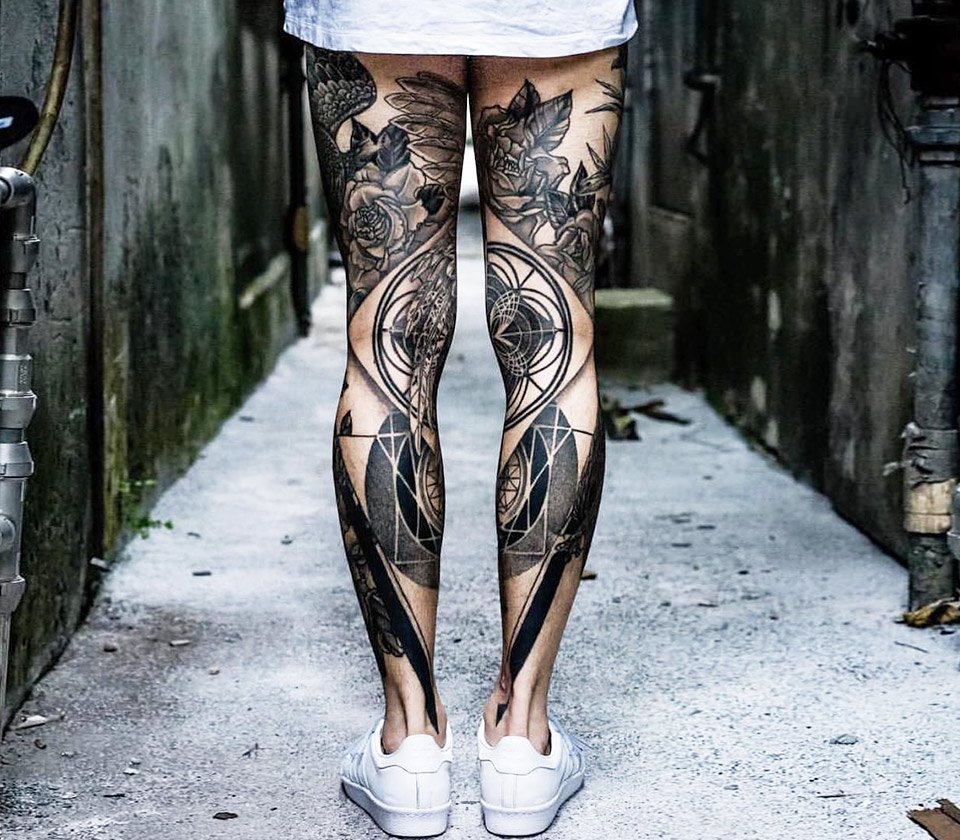 symmetrical leg tattoo