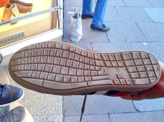keyboard shoe