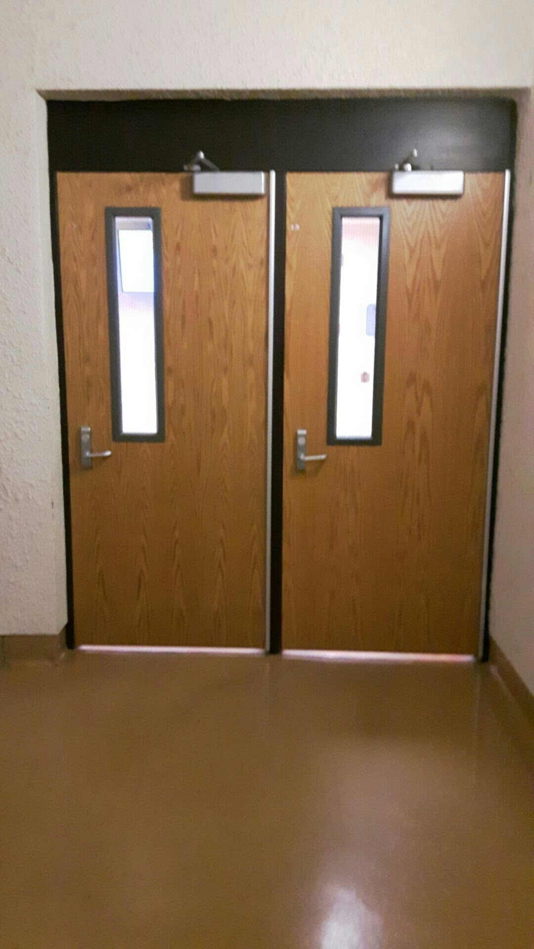 Double doors that one doesn't open the right way.