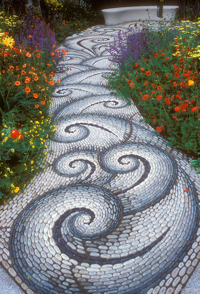 mosaic garden