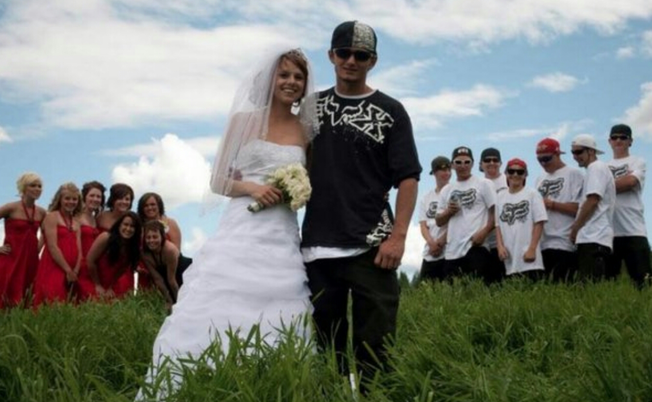 21 Disastrous Wedding Cringefests