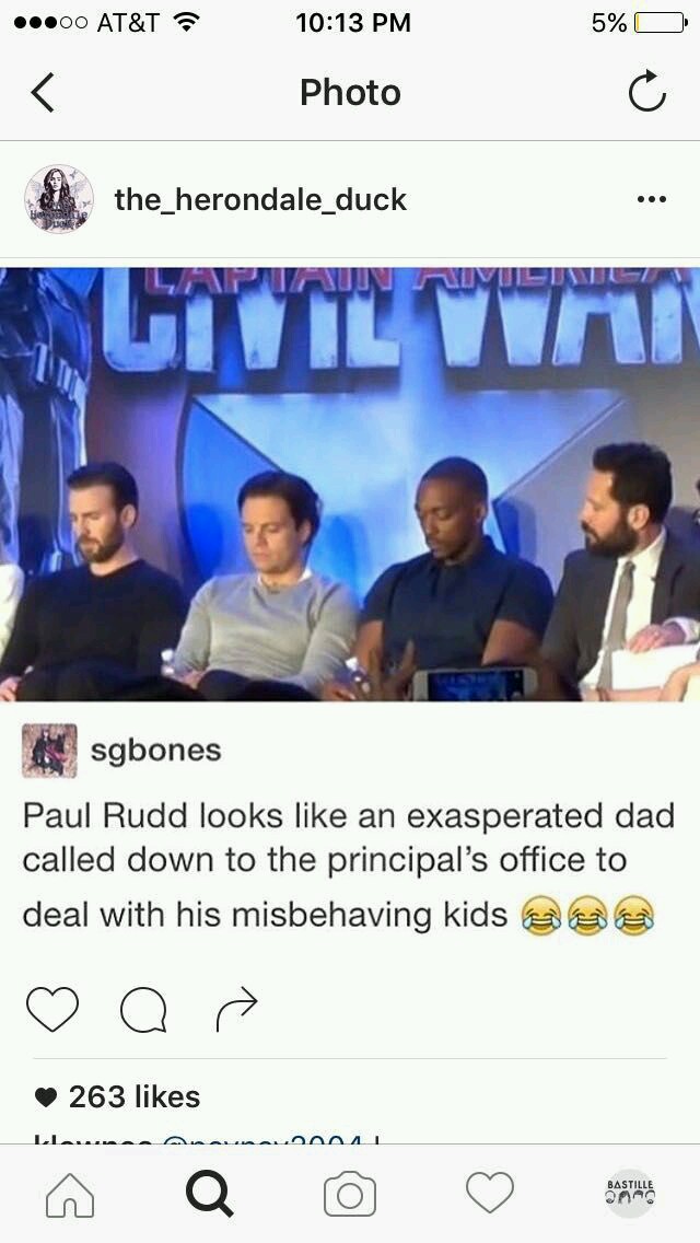 paul rudd looks like an exasperated dad - 00 At&T Photo the_herondale_duck Vuun Rivuluigi Littl Tmt sgbones Paul Rudd looks an exasperated dad called down to the principal's office to deal with his misbehaving kids a od 263 Ll... annan Q @