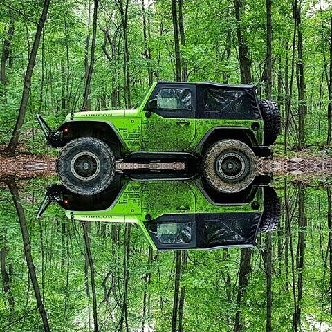 jeep reflection