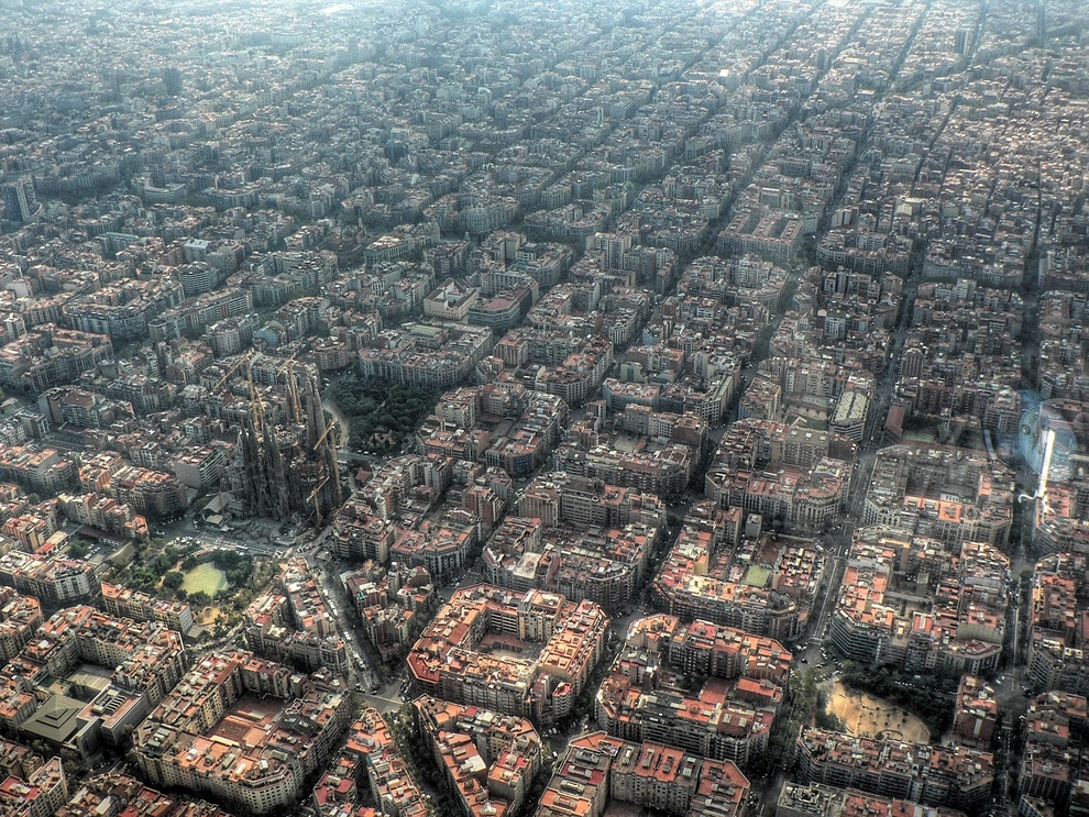 European aerial photo of cathedral cutting through the metropolis