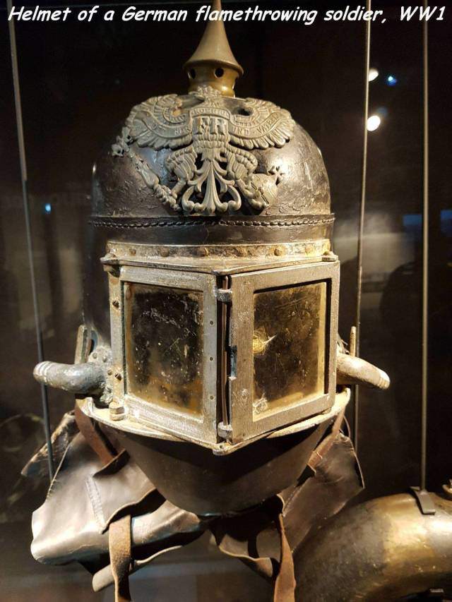 memes - wwi german flamethrower helmet - Helmet of a German flamethrowing soldier, Ww1