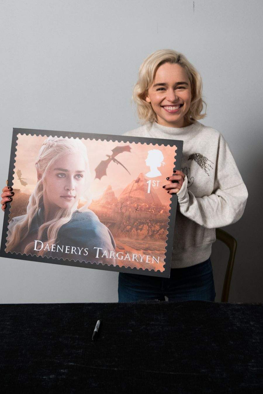 emilia clarke stamp - St Daenerys Targaryen