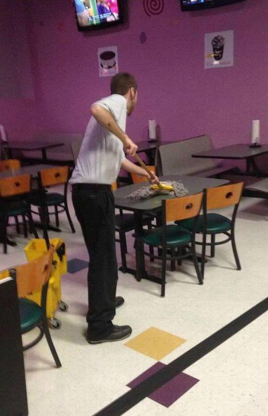 33 Pics That Will Make You Cringe and Facepalm